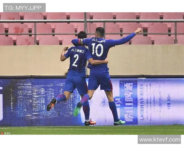 恒大与申花精彩对决全场录像回放及赛后精彩瞬间分析